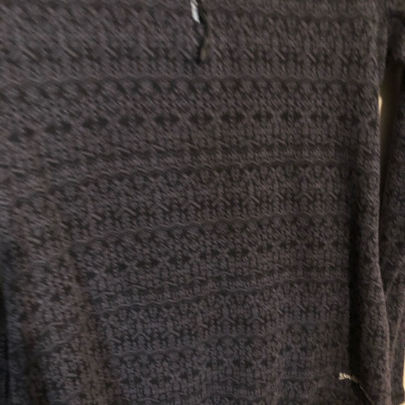 Eddie Bauer Pattern Sweater - Picture 2 of 6